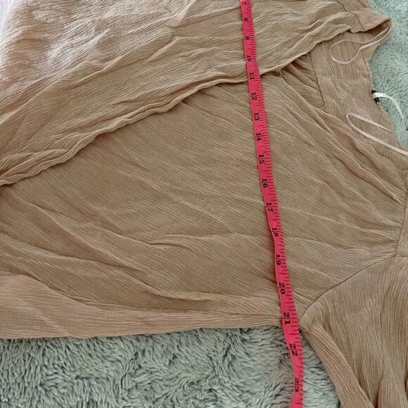 FREE PEOPLE wrap blouse size small like new - Picture 10 of 11